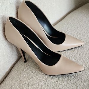 Cream/Nude Pointy Toe Heels